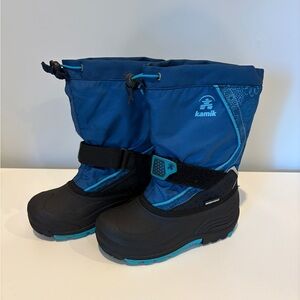 Kamik Kids Waterproof Blue and Black Snow Boots size 2